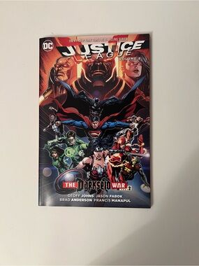 DC Justice League: The Darkseid War Vol. 2 - Red, Black & Blue Cover